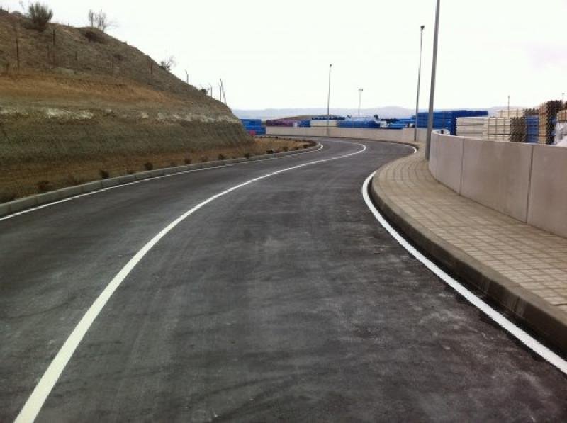 PROYECTO DE CONSTRUCCIÓN Y DIRECCIÓN DE OBRA DEL VIAL INTERNO-ANEXO AL PROYECTO DE CONSTRUCCIÓN ( INTERSECCIÓN EN LA CARRETERA M-206. P.K. 3+070 MARGEN IZQUIERDA. T.M. DE LOECHES)